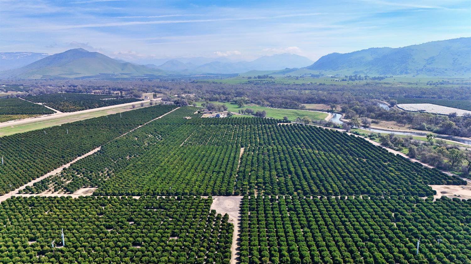 19188 East Trimmer Springs Road Sanger, CA 93657 - Photo 2 of 8 a view of a city