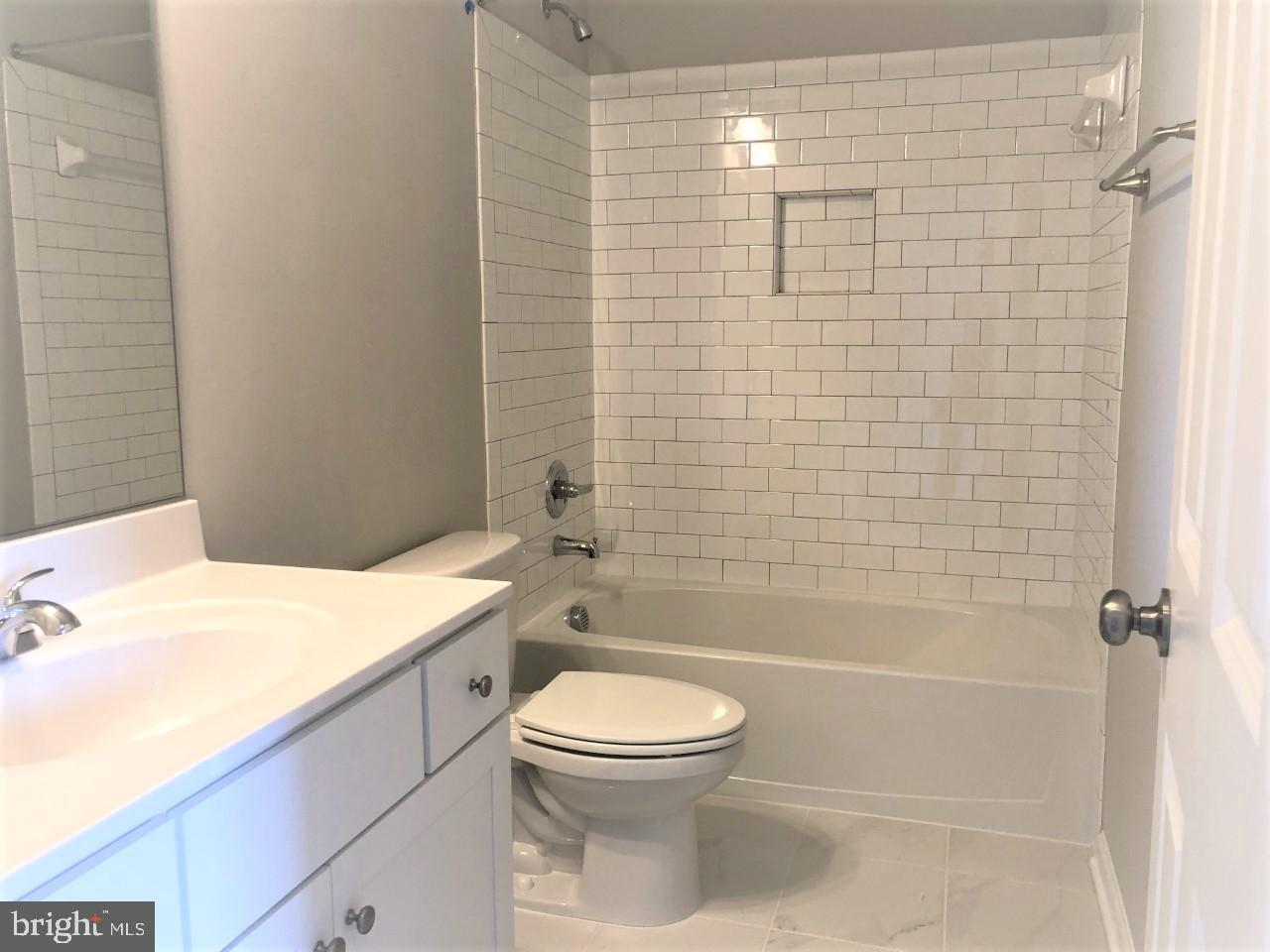 14217 Travilah Road Rockville, MD 20850 - Photo 15 of 16