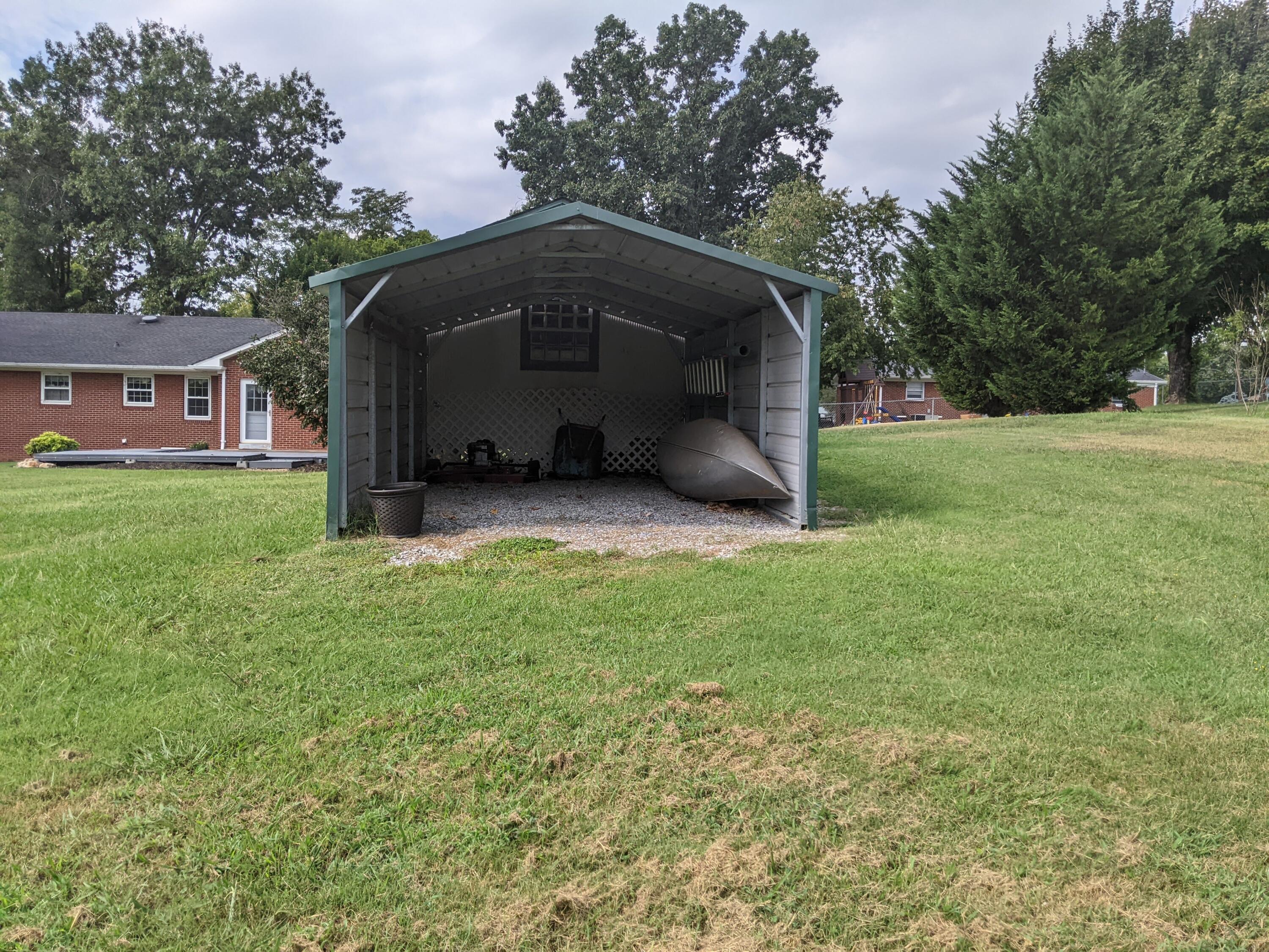 116 Bird Circle Greeneville, TN 37743 - Photo 13 of 93 PXL_20220830_152721620