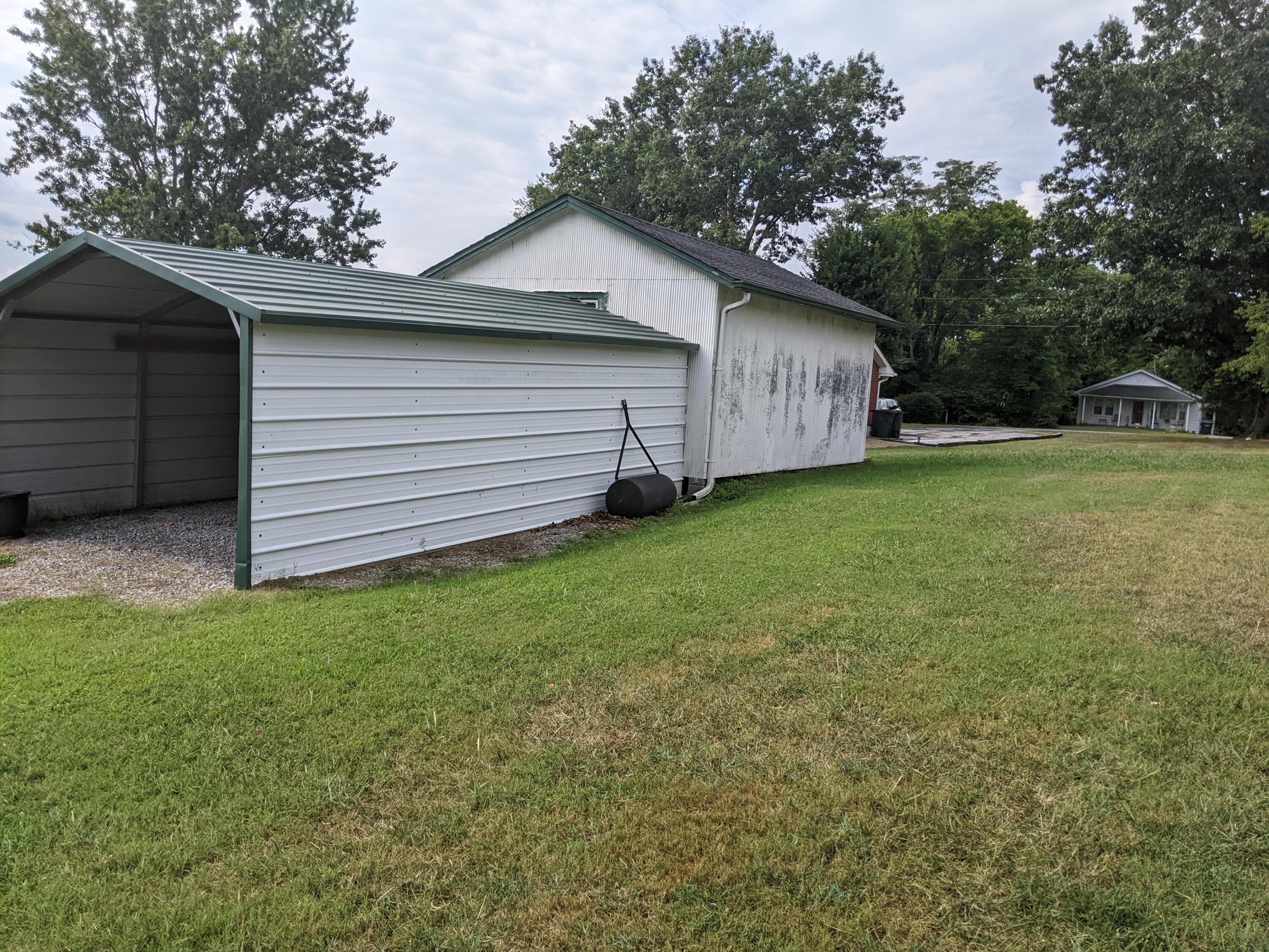 116 Bird Circle Greeneville, TN 37743 - Photo 15 of 93 PXL_20220830_152806370