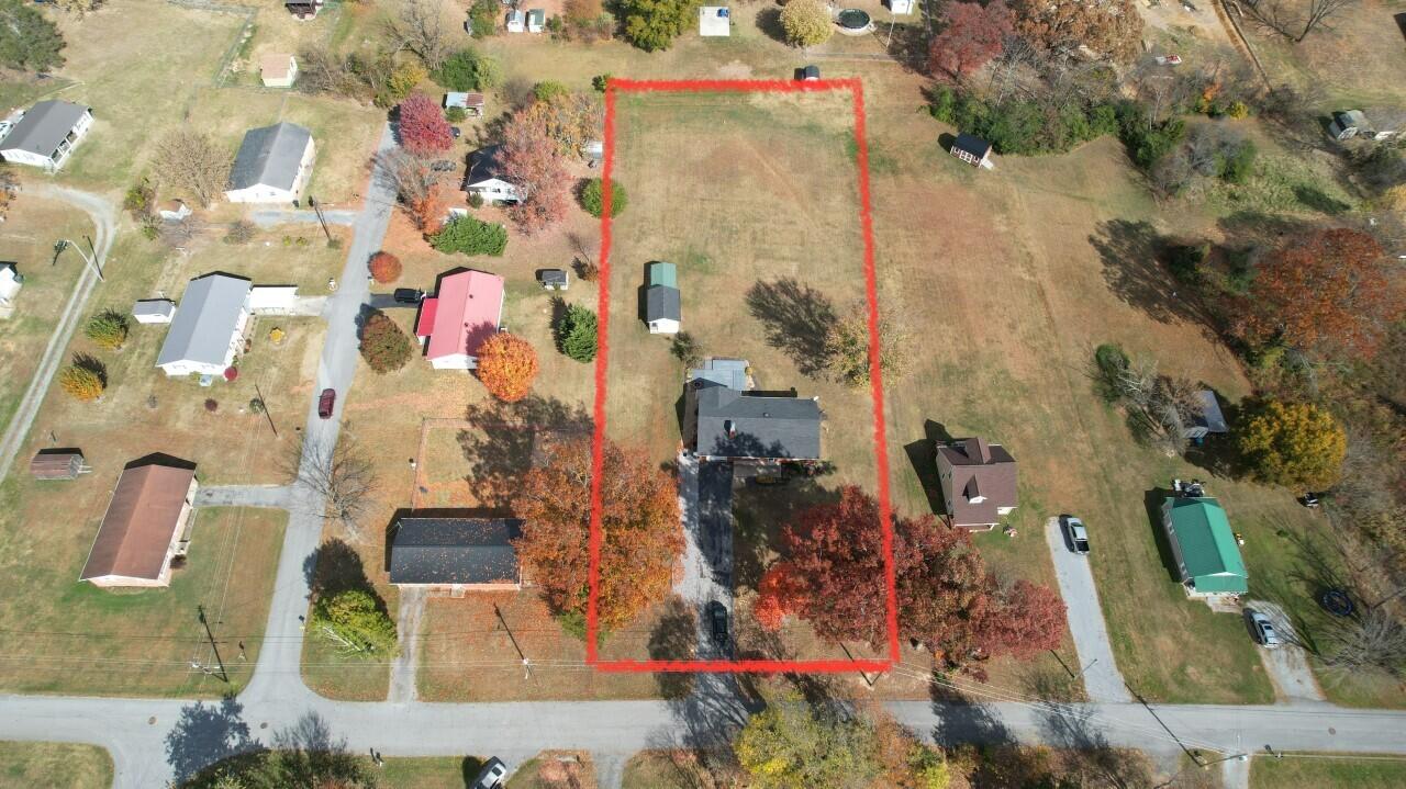 116 Bird Circle Greeneville, TN 37743 - Photo 70 of 93 thumbnail_dji-fly-20221029-141656-112-16
