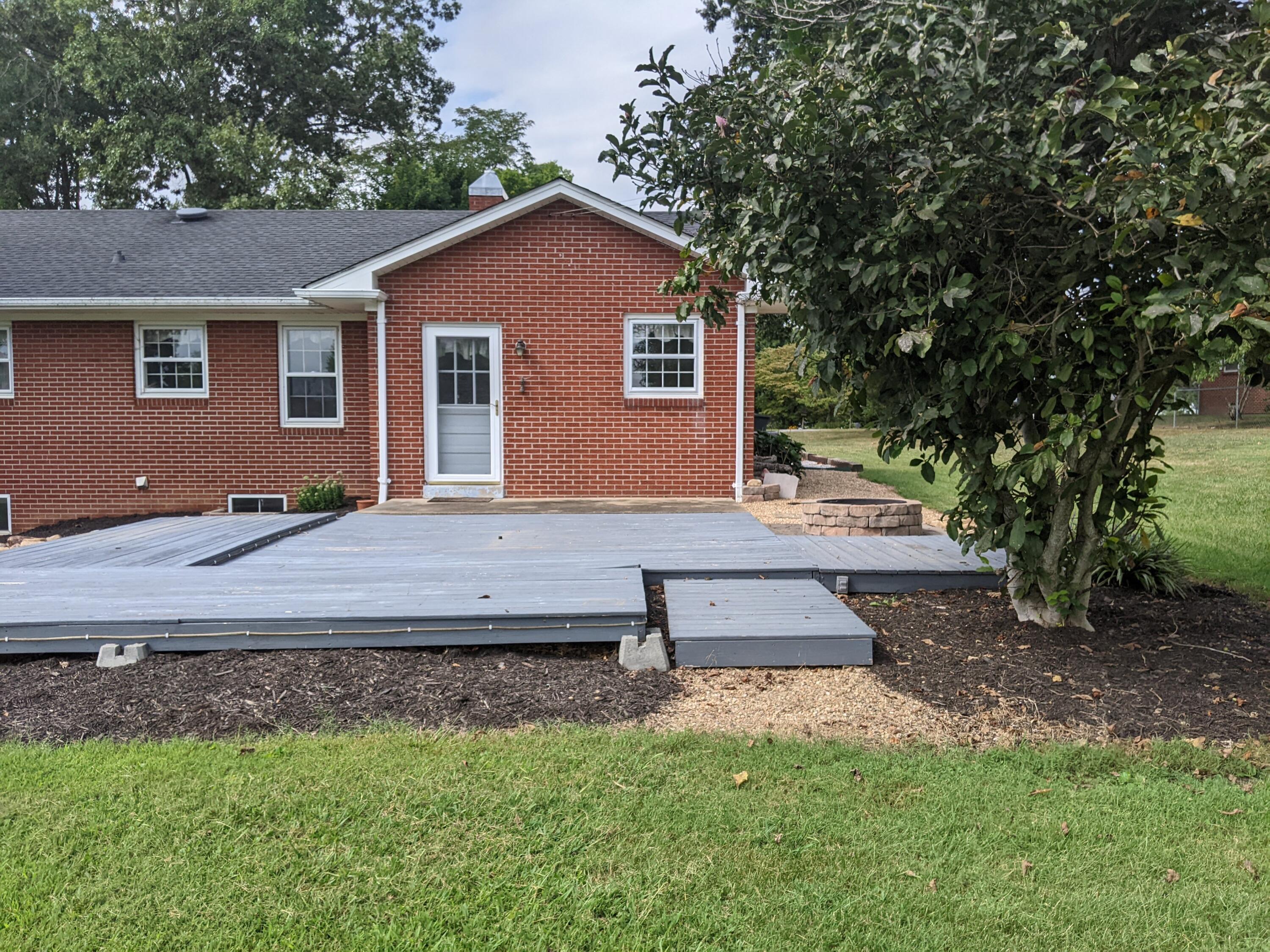 116 Bird Circle Greeneville, TN 37743 - Photo 8 of 93 PXL_20220830_152420940