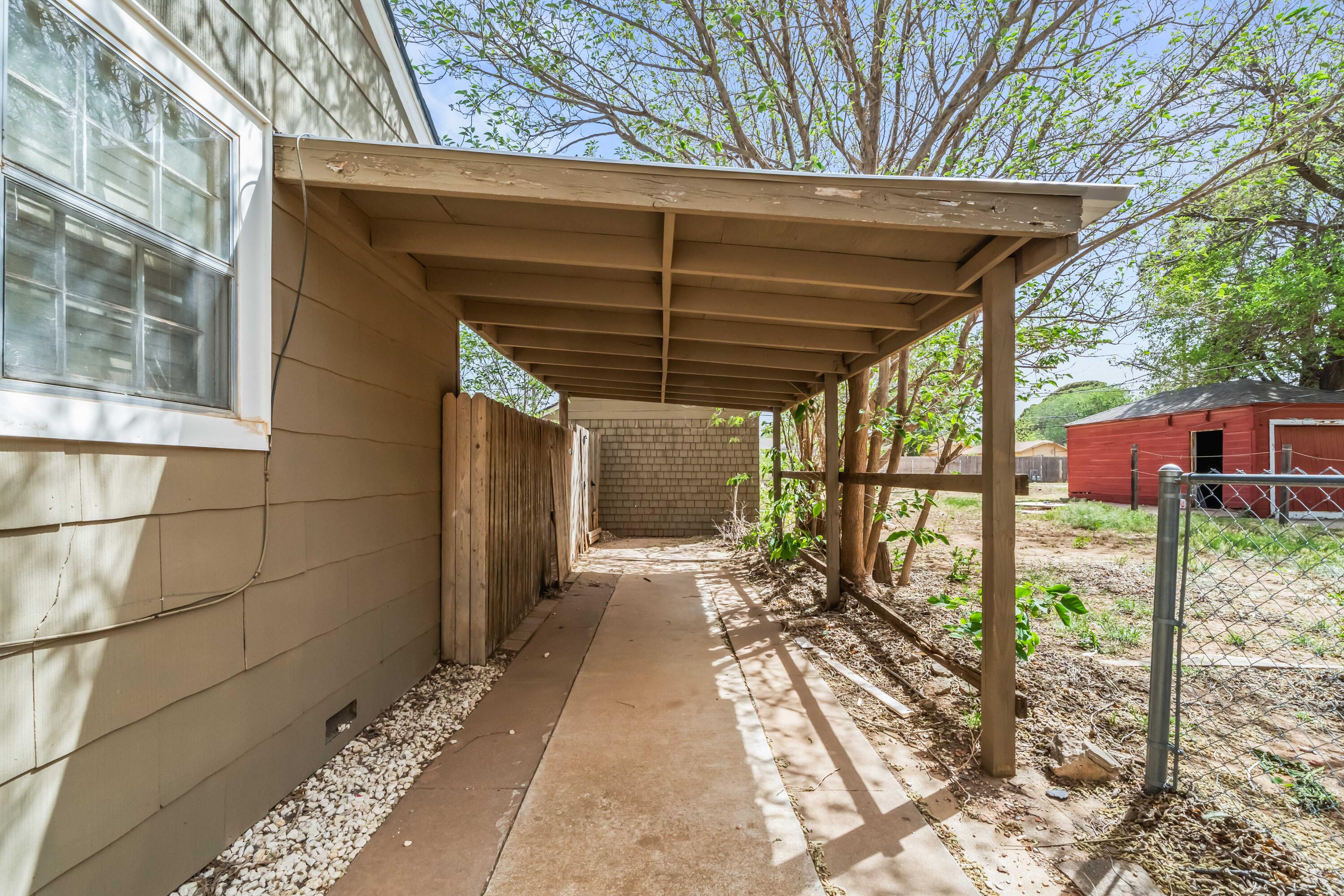 2213 27th Street, Unit REAR Lubbock, TX 79411 - Photo 2 of 17 2