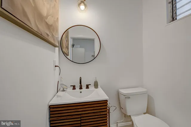 $2,850 | 623 Fitzgerald Street, Philadelphia, PA 19148