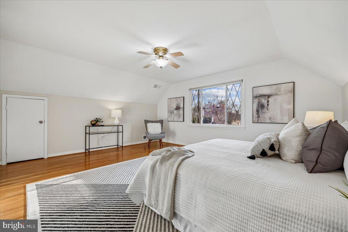 11705 Hitching Post Lane Rockville, MD 20852 - Photo 23 of 50