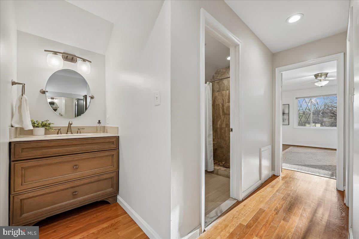 11705 Hitching Post Lane Rockville, MD 20852 - Photo 26 of 50