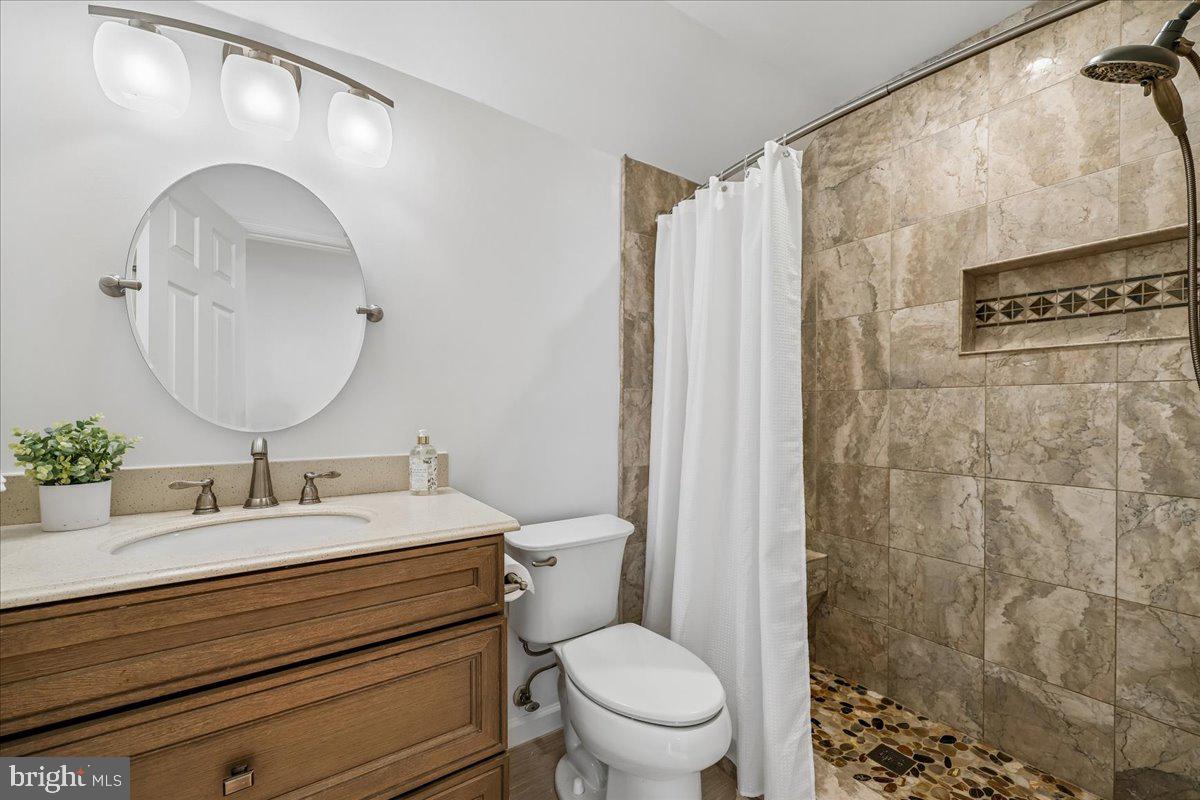 11705 Hitching Post Lane Rockville, MD 20852 - Photo 28 of 50