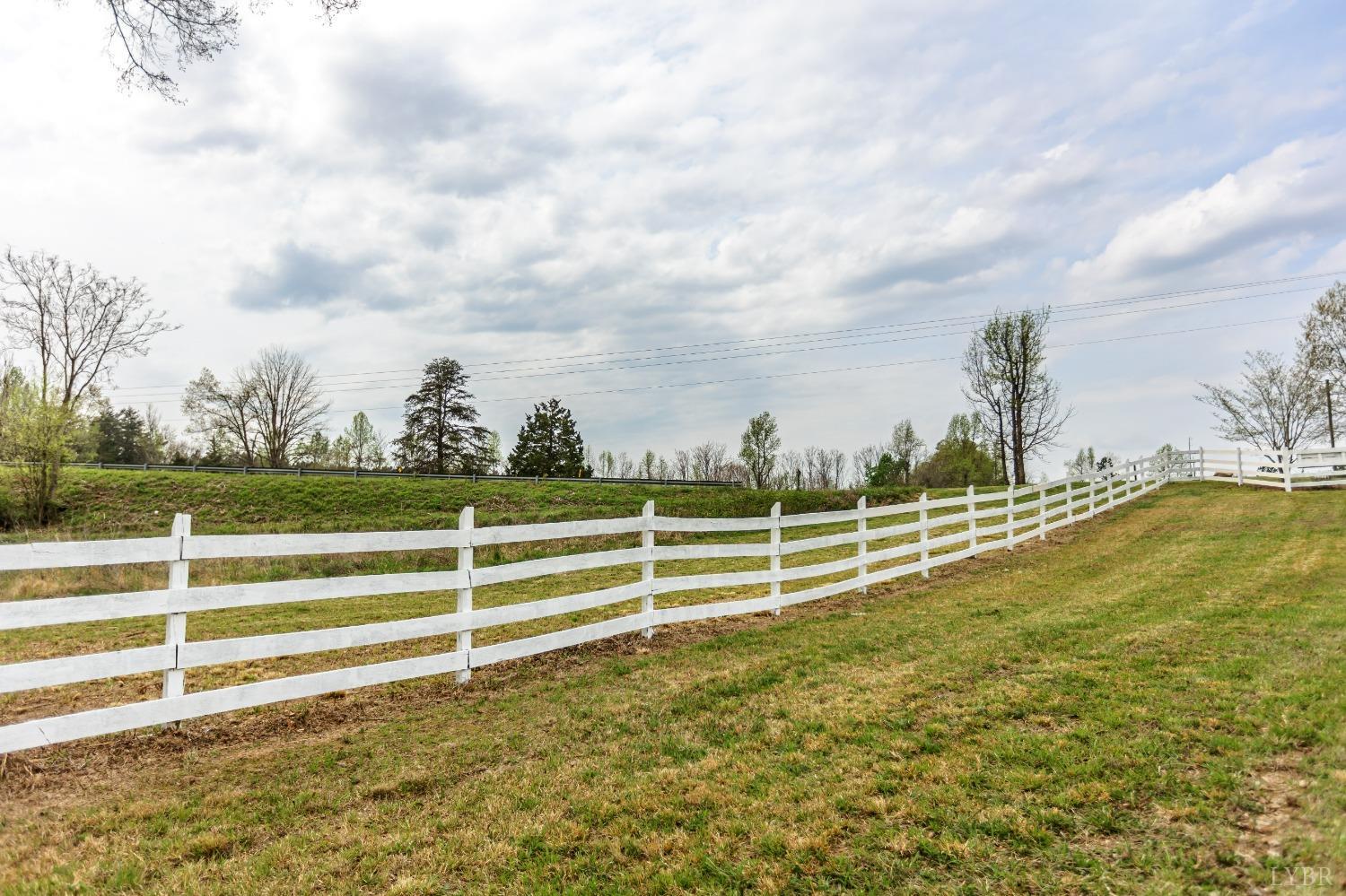 4037 County Line Road Cullen, VA 23934 - Photo 7 of 45
