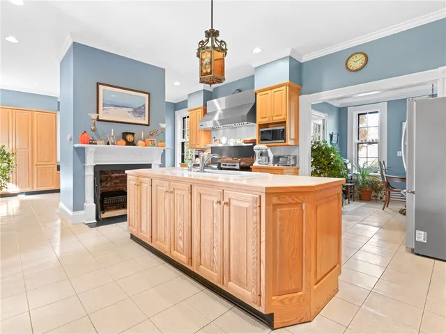 $1,950,000 | 51 Hesper Drive, Warwick, RI 02818