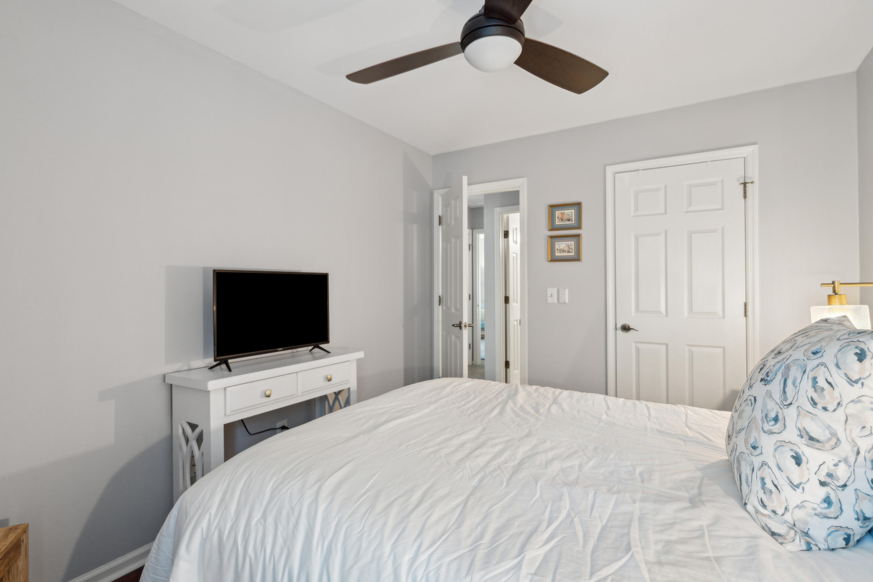 539 Castle Hall Road Mount Pleasant, SC 29464 - Photo 34 of 39 539CastleHallRd-KeenEyeMarketing-033