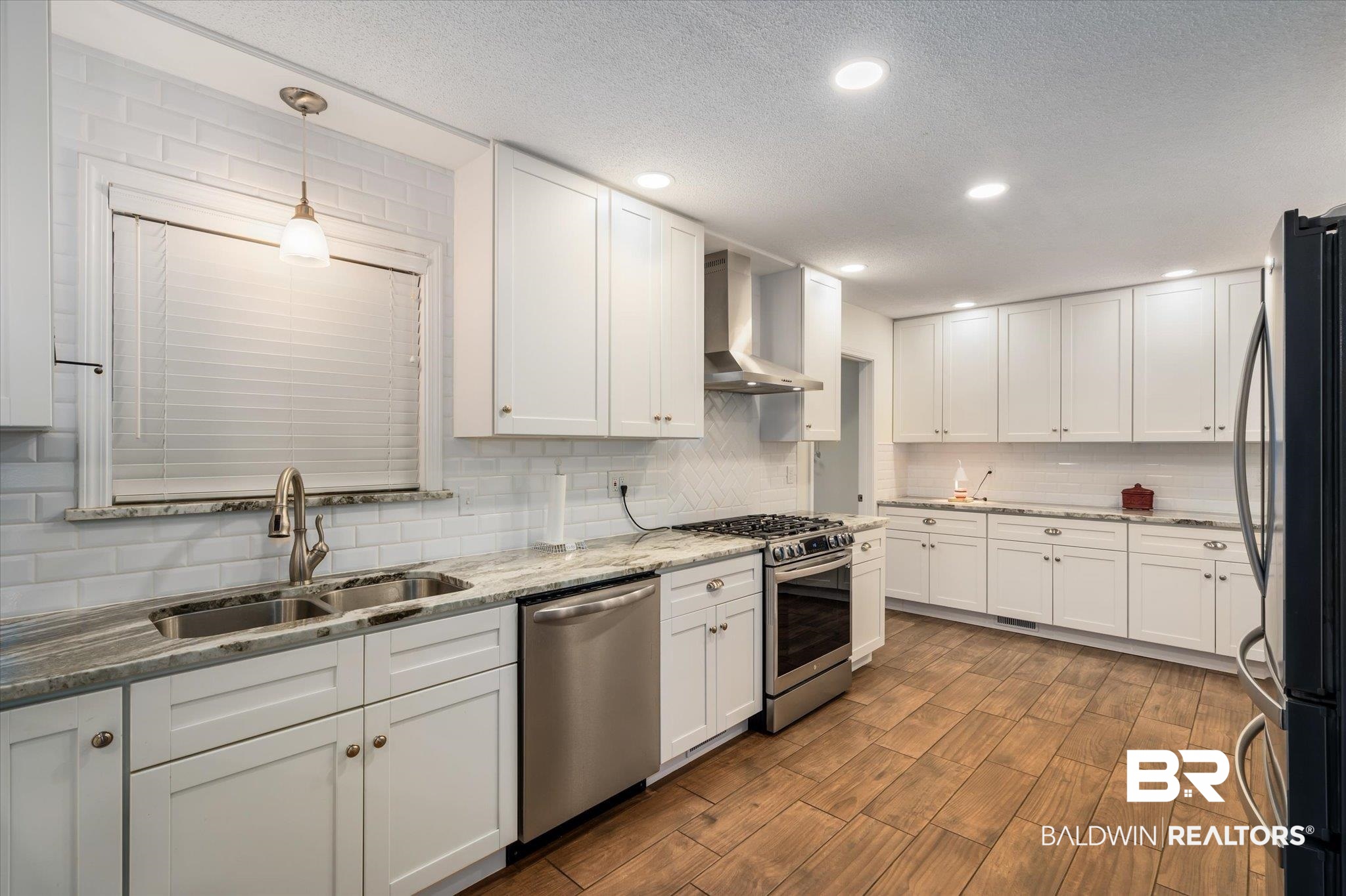 513 Spanish Main Daphne, AL 36527 - Photo 7 of 26