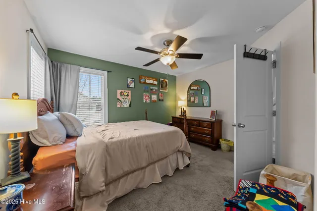 $420,000 | 725 Legacy Lakes Way, Aberdeen, NC 28315