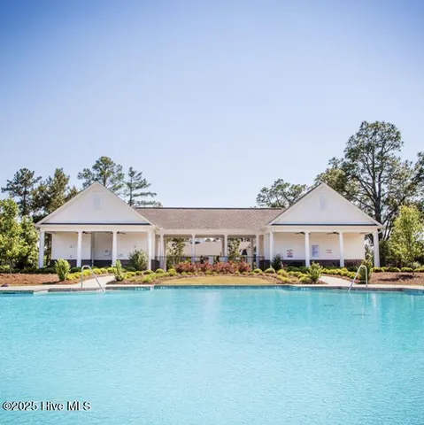 $420,000 | 725 Legacy Lakes Way, Aberdeen, NC 28315