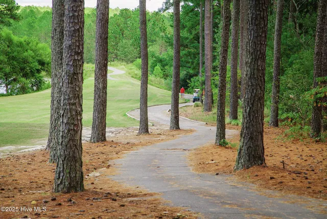 $420,000 | 725 Legacy Lakes Way, Aberdeen, NC 28315