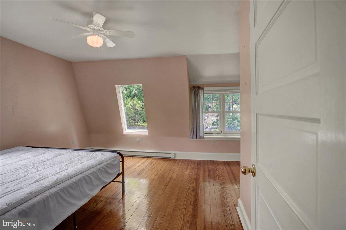 12458 Monterey Lane Blue Ridge Summit, PA 17214 - Photo 45 of 92 Bedroom #3