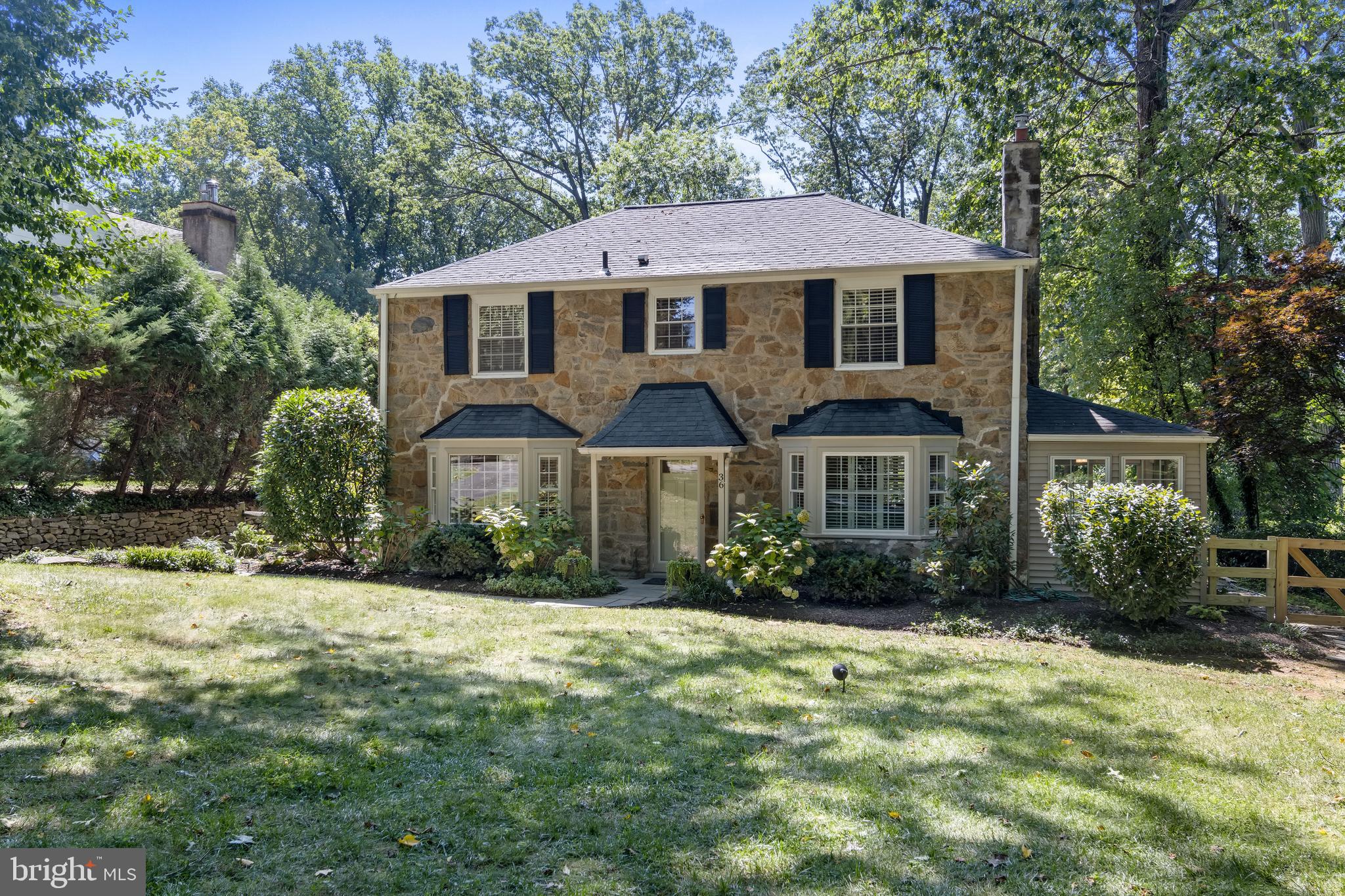 Welcome to 36 Crestline Road!