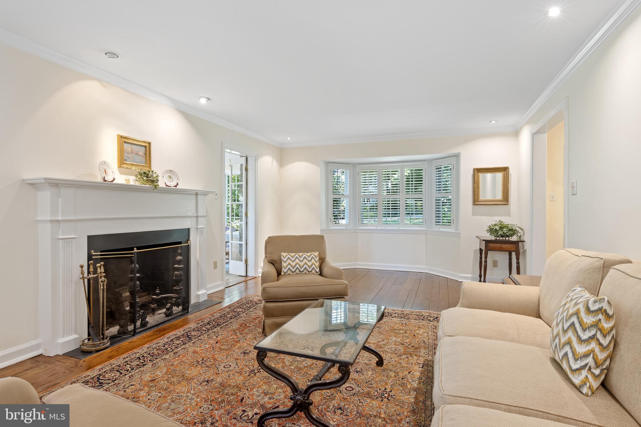 36 Crestline Road Wayne, PA 19087 - Photo 6 of 31 Living Room with Bay Window