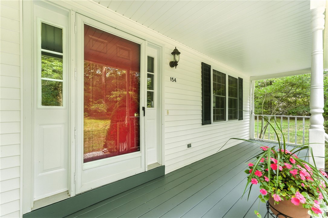 154 Black Pond Road Charlestown, RI 02813 - Photo 8 of 48 Gallery Image 8