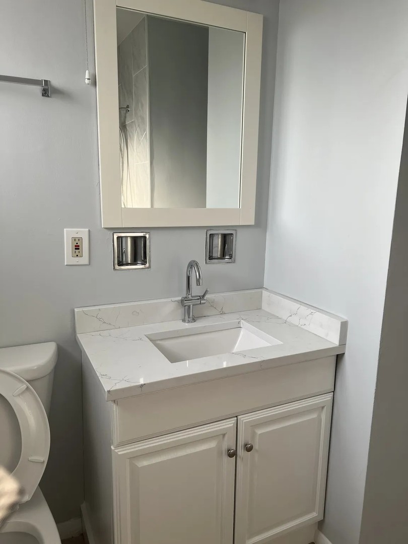 9633 South Michigan Avenue, Unit 2 Chicago, IL 60628 - Photo 8 of 16