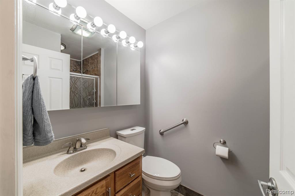 46555 Dequindre Road Rochester Hills, MI 48307 - Photo 51 of 67