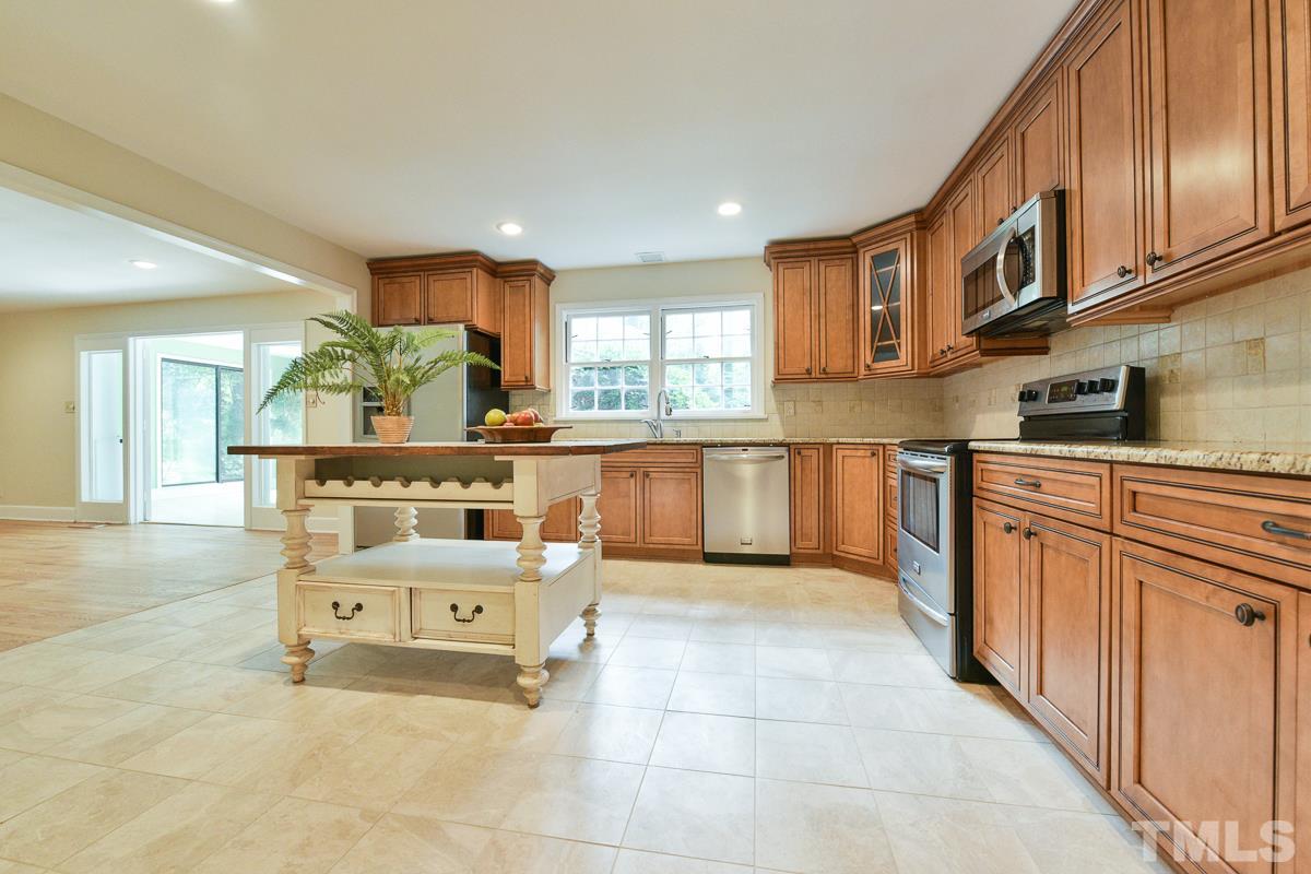 3529 Cambridge Road Durham, NC 27707 - Photo 8 of 22 Gallery Image 8