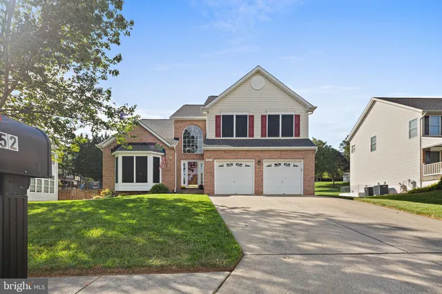 $795,000 | 7152 Harlan Lane, Sykesville, MD 21784