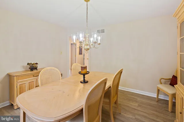 $795,000 | 7152 Harlan Lane, Sykesville, MD 21784