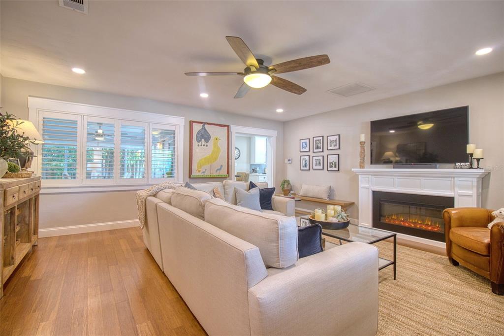 128 Edgewater Terrace Dunedin, FL 34698 - Photo 8 of 59