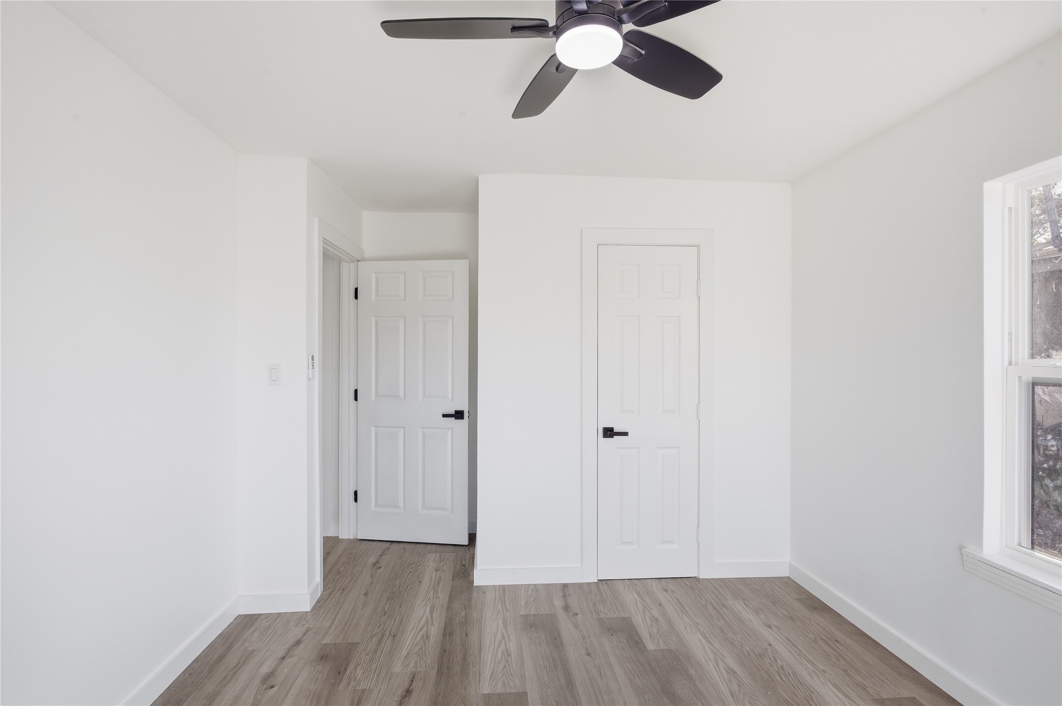 4516 Werner Street Houston, TX 77022 - Photo 25 of 28