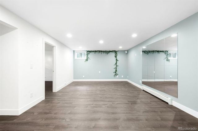 a view of empty room