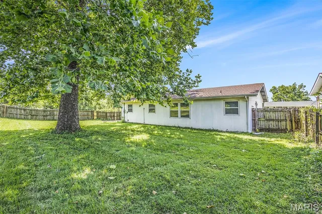 $163,000 | 4497 Rhine Drive, Florissant, MO 63033