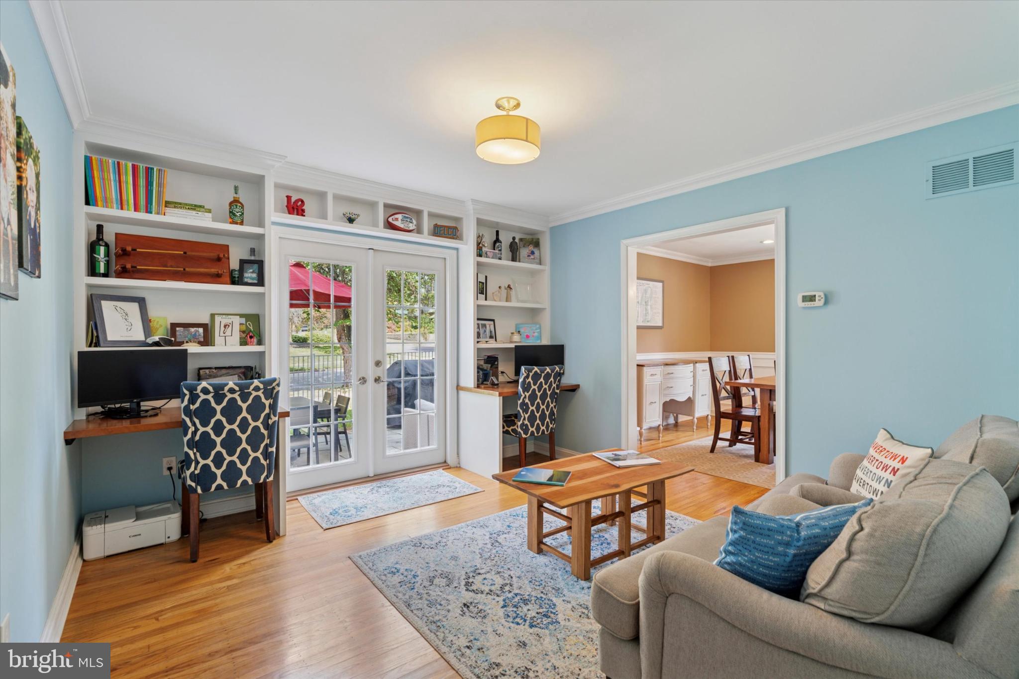 101 Rockland Road Havertown, PA 19083 - Photo 13 of 35 a living room with furniture and a potted plant