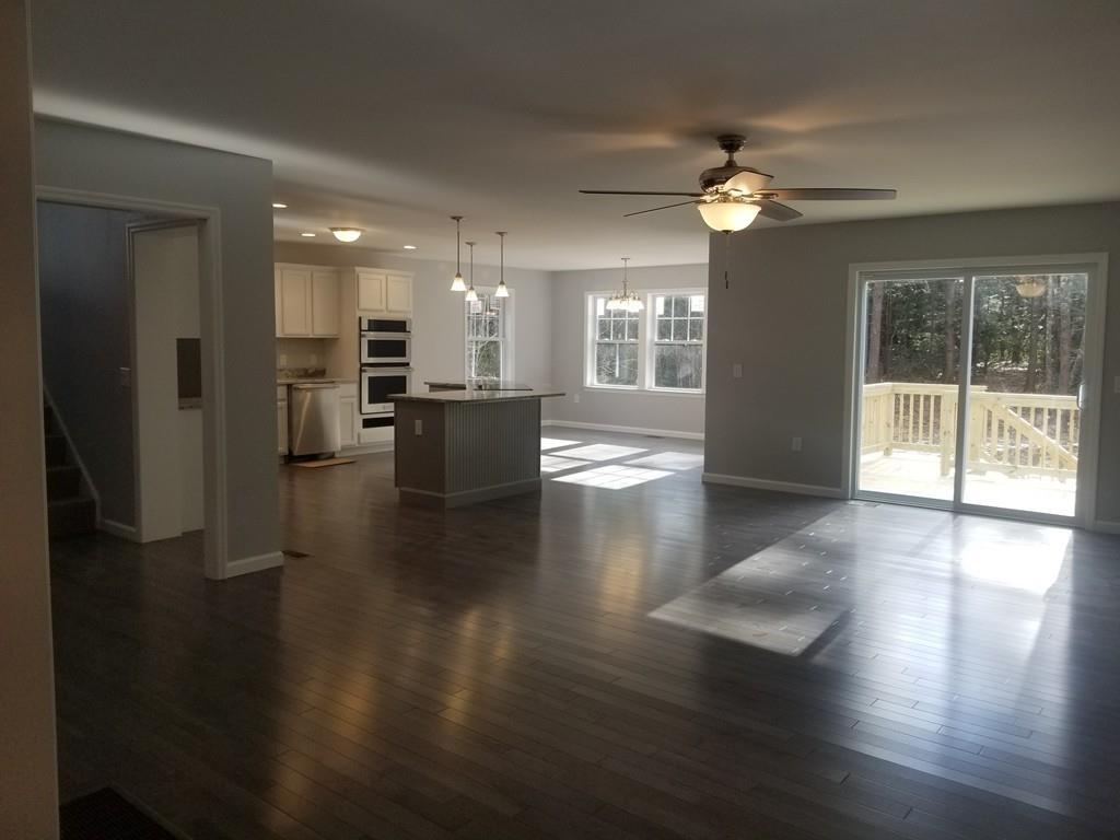 4 Lowry Lane Rutland, MA 01543 - Photo 15 of 41