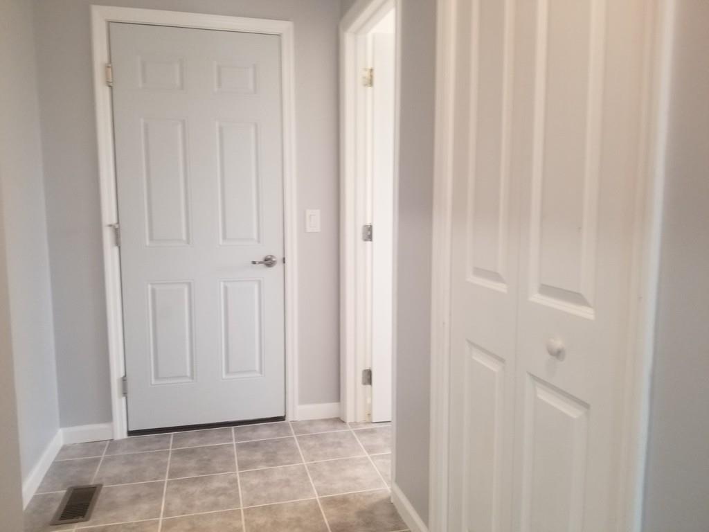 4 Lowry Lane Rutland, MA 01543 - Photo 18 of 41