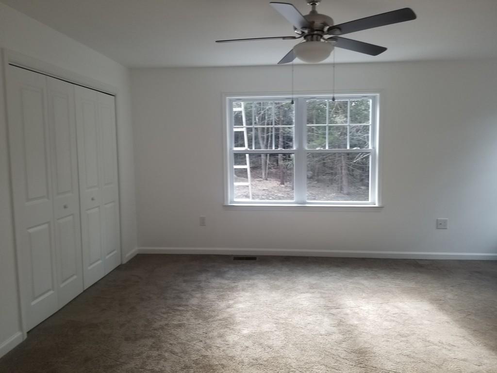 4 Lowry Lane Rutland, MA 01543 - Photo 23 of 41