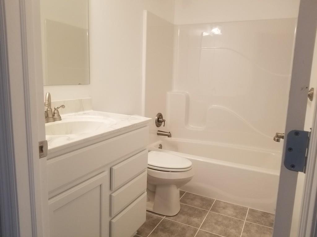 4 Lowry Lane Rutland, MA 01543 - Photo 28 of 41