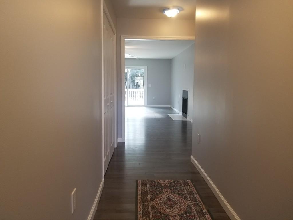4 Lowry Lane Rutland, MA 01543 - Photo 5 of 41