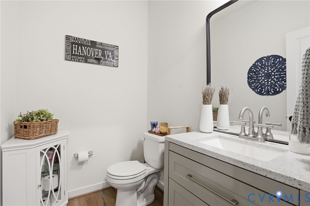 8016 Blythe Road Mechanicsville, VA 23116 - Photo 9 of 49 Powder room