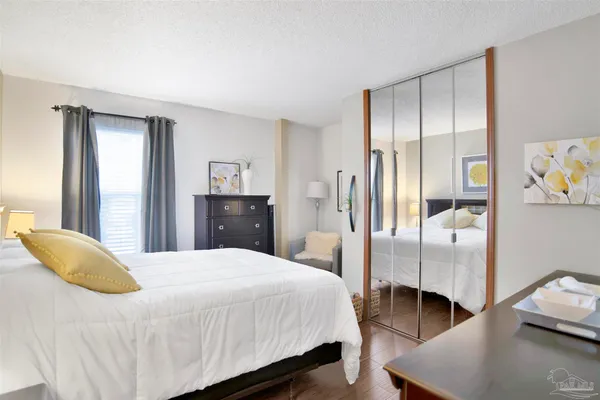 $174,900 | 2201 Scenic Highway, Unit L4, Pensacola, FL 32503