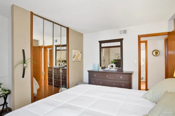$174,900 | 2201 Scenic Highway, Unit L4, Pensacola, FL 32503