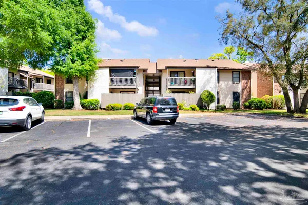 $174,900 | 2201 Scenic Highway, Unit L4, Pensacola, FL 32503