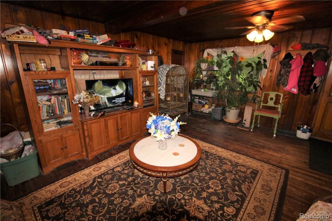 4827 Skelton Road Columbiaville, MI 48421 - Photo 18 of 39 IMG_1093.JPG