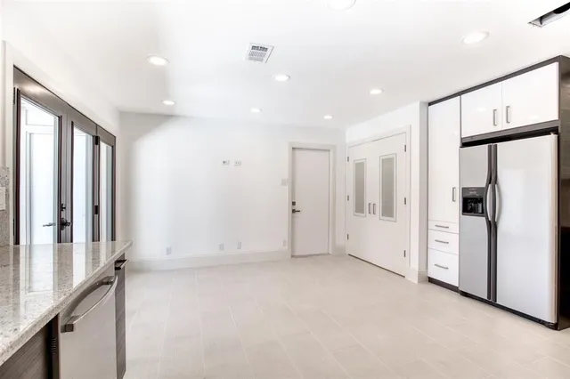 $3,150 | 16339 Lauder Lane, Dallas, TX 75248