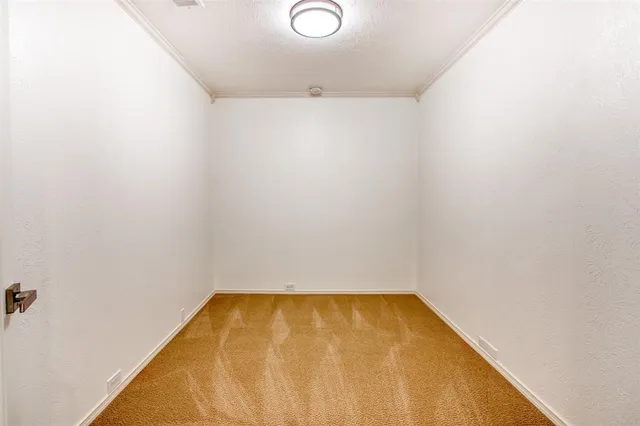 $3,150 | 16339 Lauder Lane, Dallas, TX 75248