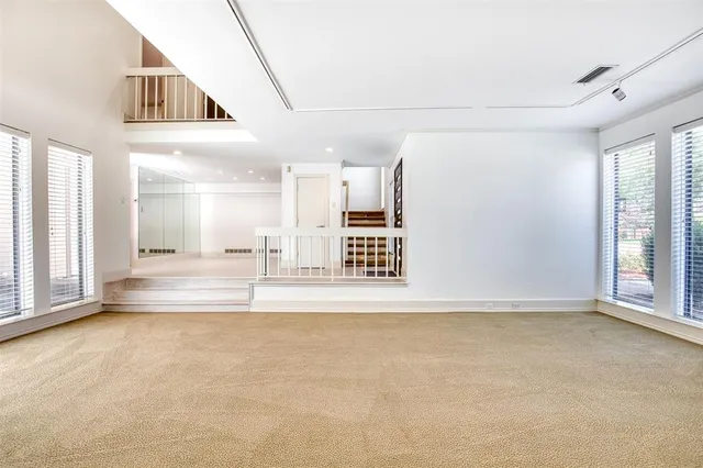 $3,150 | 16339 Lauder Lane, Dallas, TX 75248