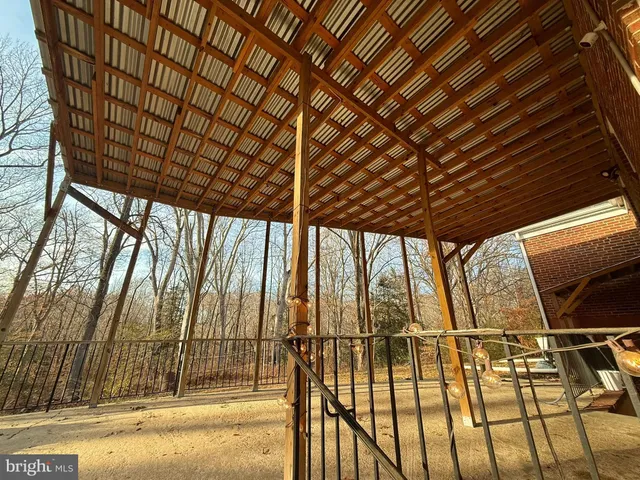 a view of outdoor space