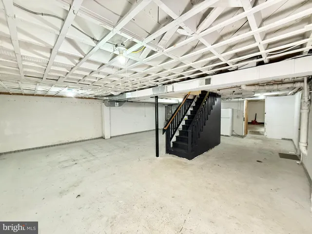a bathroom with a sink and toilet