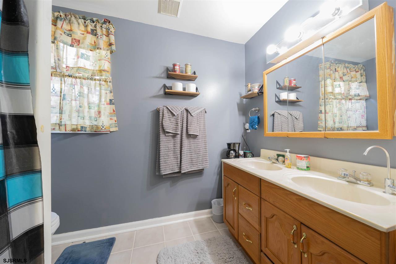 4030 Oak Road Buena, NJ 08310 - Photo 14 of 25 Gallery Image 14