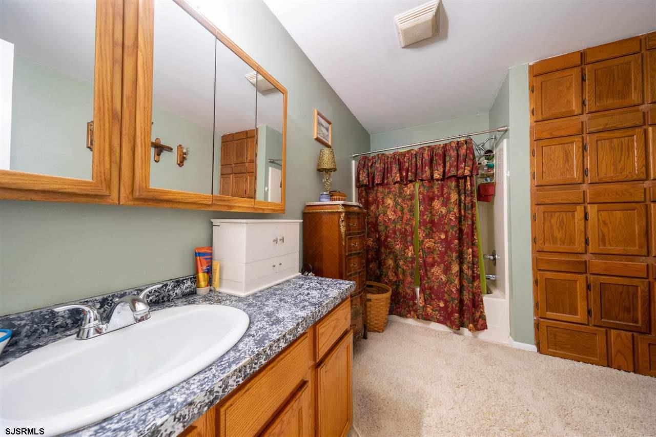 4030 Oak Road Buena, NJ 08310 - Photo 4 of 25 Gallery Image 4