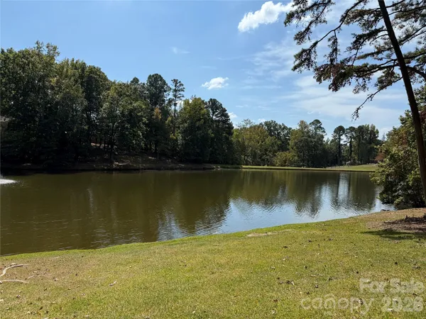 $632,500 | 1437 Westmoreland Drive, Lancaster, SC 29720